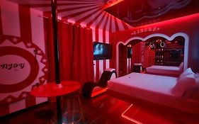 C rooms - Love Motel Monza